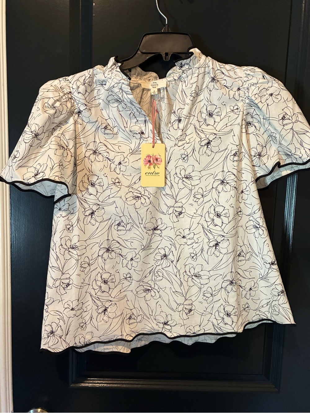 Entro Floral Ruffle Neck Short Sleeve Top — White with Black Floral Print NEW